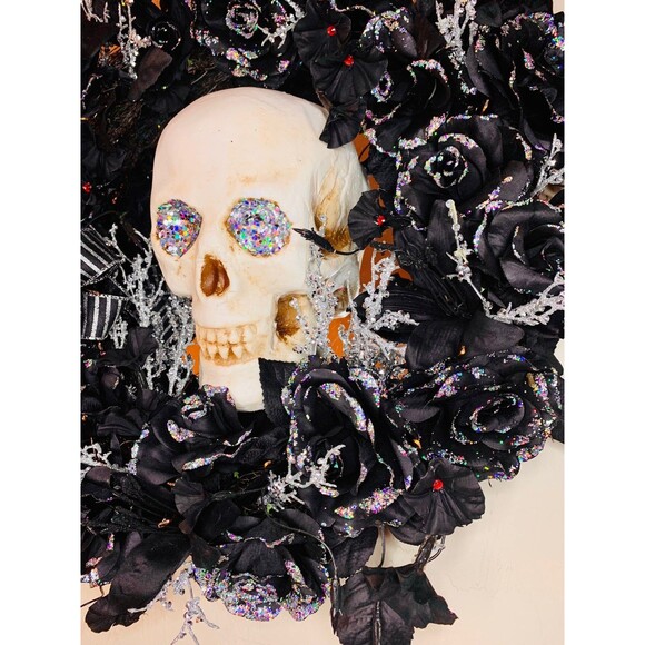 Lighted Jeweled and Sparkle Red Rose Gothic Skull Black Wreath 22 inches - Picture 8 of 12
